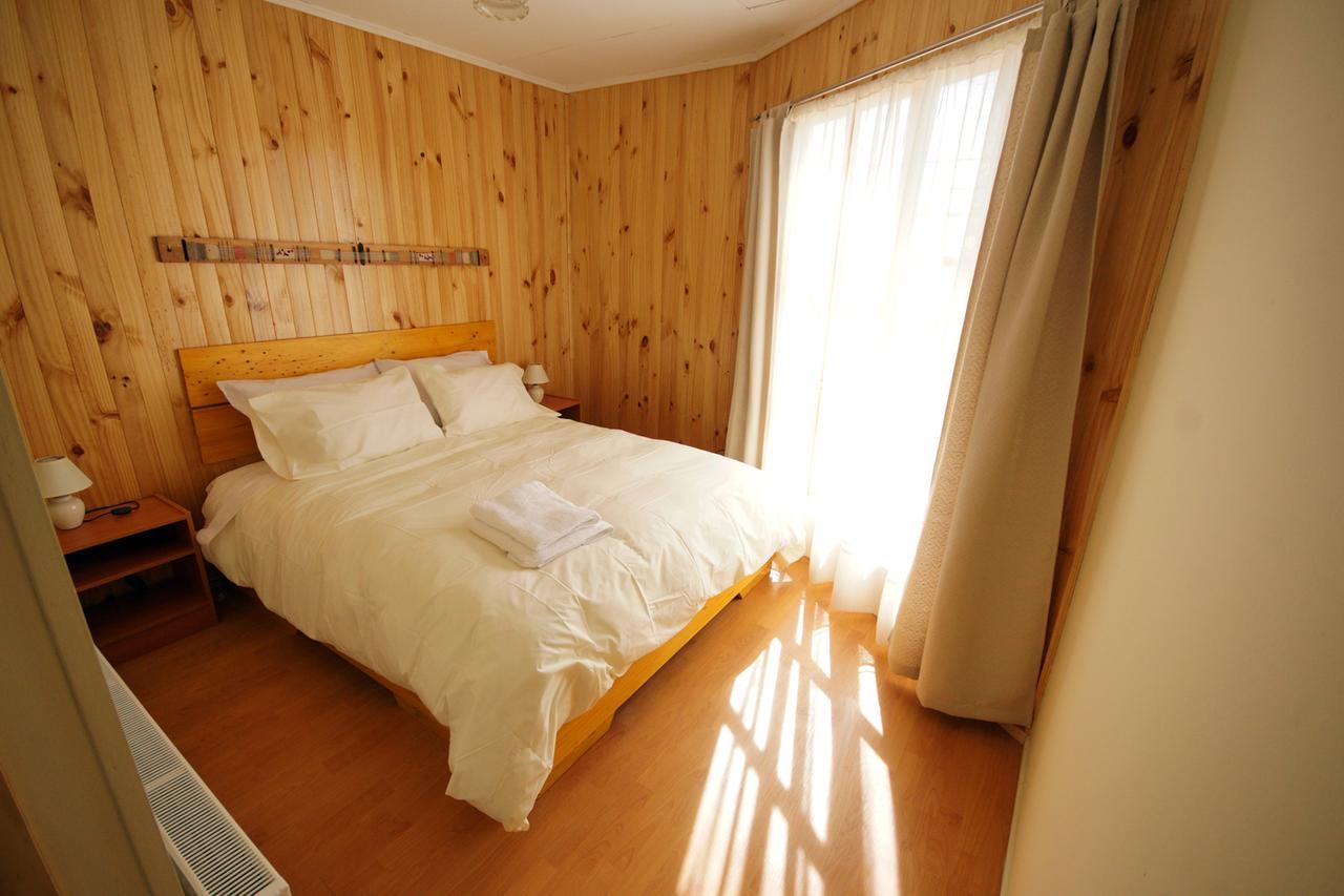 Hostal Los Pioneros Puerto Natales Dış mekan fotoğraf
