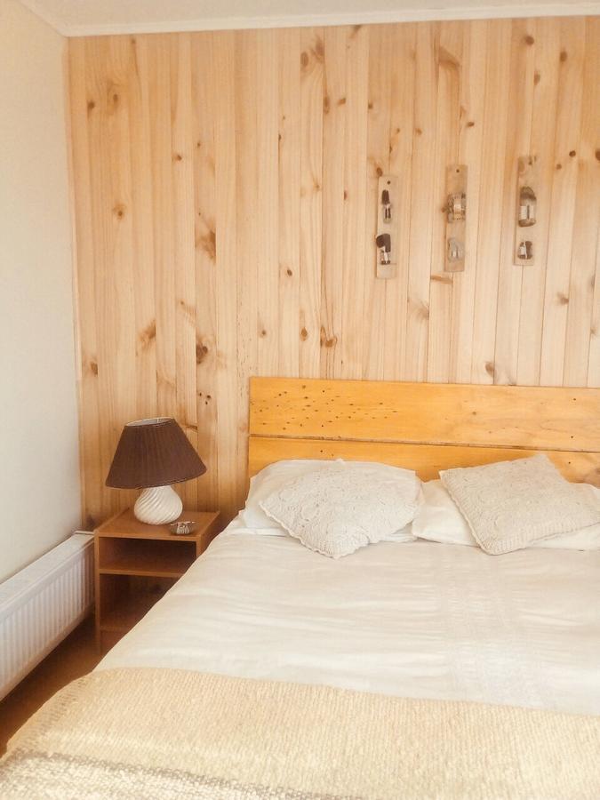 Hostal Los Pioneros Puerto Natales Dış mekan fotoğraf