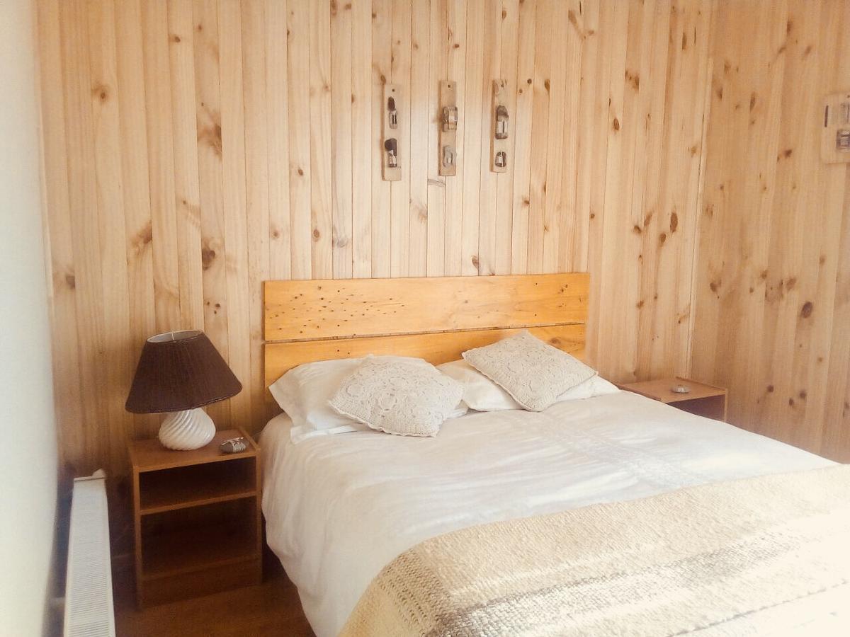 Hostal Los Pioneros Puerto Natales Dış mekan fotoğraf