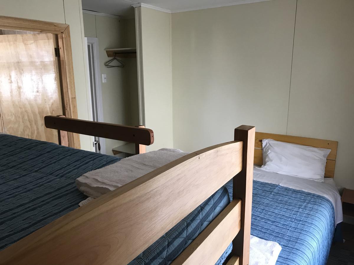 Hostal Los Pioneros Puerto Natales Dış mekan fotoğraf