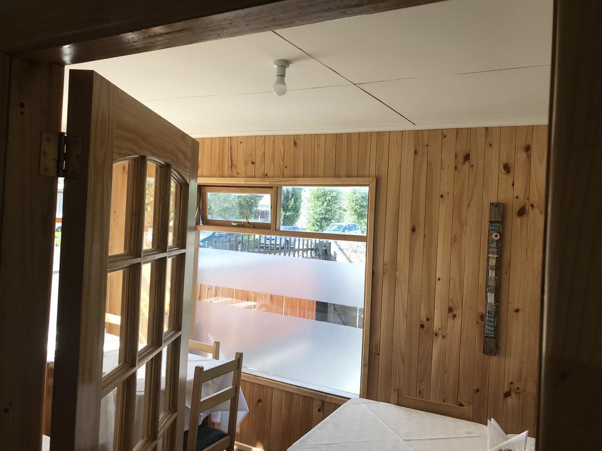 Hostal Los Pioneros Puerto Natales Dış mekan fotoğraf